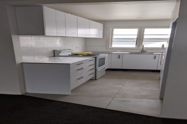 Photo of property in 28 Amyes Road, Hornby, Christchurch, 8042