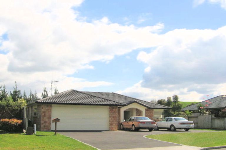 Photo of property in 97 Stableford Drive, Pyes Pa, Tauranga, 3112