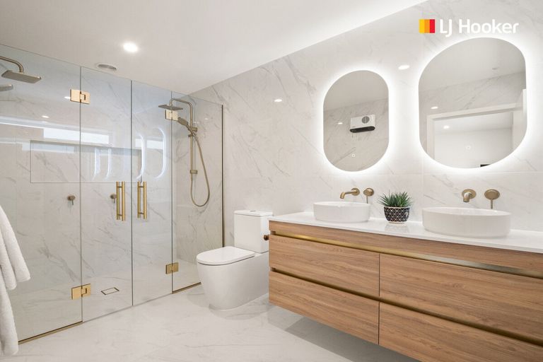 Photo of property in 2 Shanks Street, Green Island, Dunedin, 9018