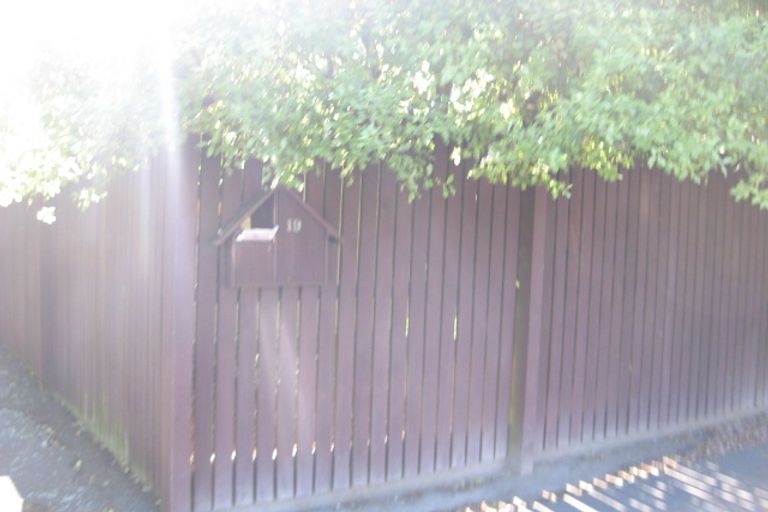 Photo of property in 2/19 Horseshoe Lake Road, Shirley, Christchurch, 8061