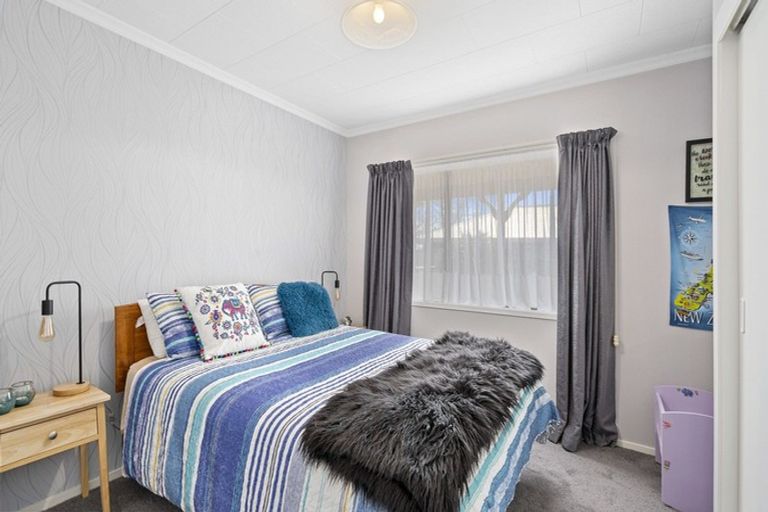 Photo of property in 30 Nikau Street, Inglewood, 4330