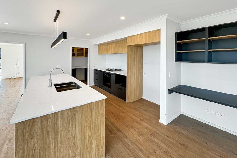 Photo of property in 20 Blue Jacket Drive, Halswell, Christchurch, 8025