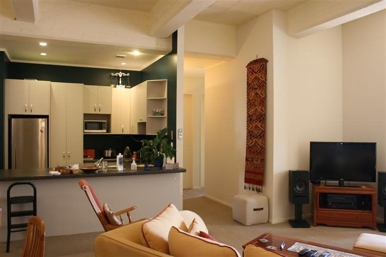 Photo of property in Tennyson Apartments, 16/25 Tennyson Street, Te Aro, Wellington, 6011