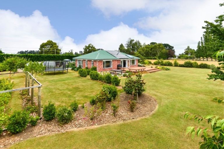 Photo of property in 525 Mclaughlins Road, Darfield, 7571