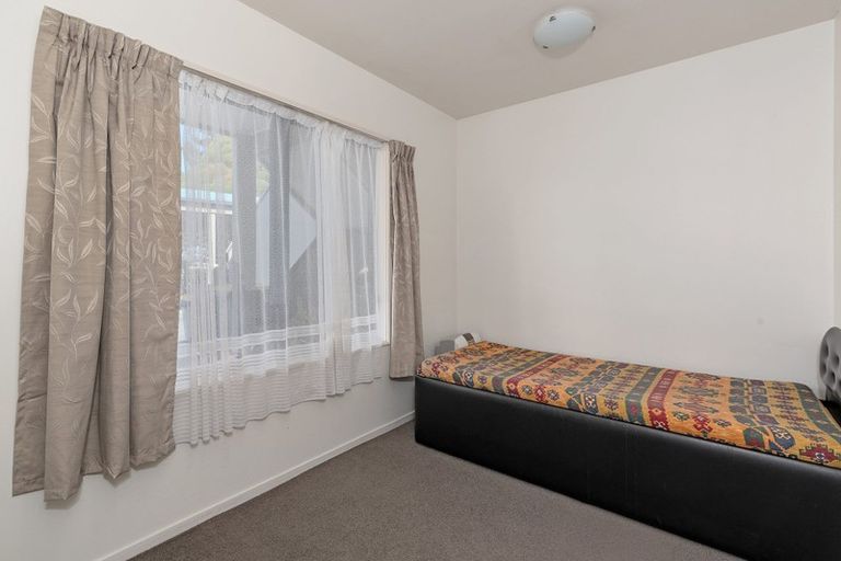 Photo of property in 3/53 The Avenue, Albany, Auckland, 0632
