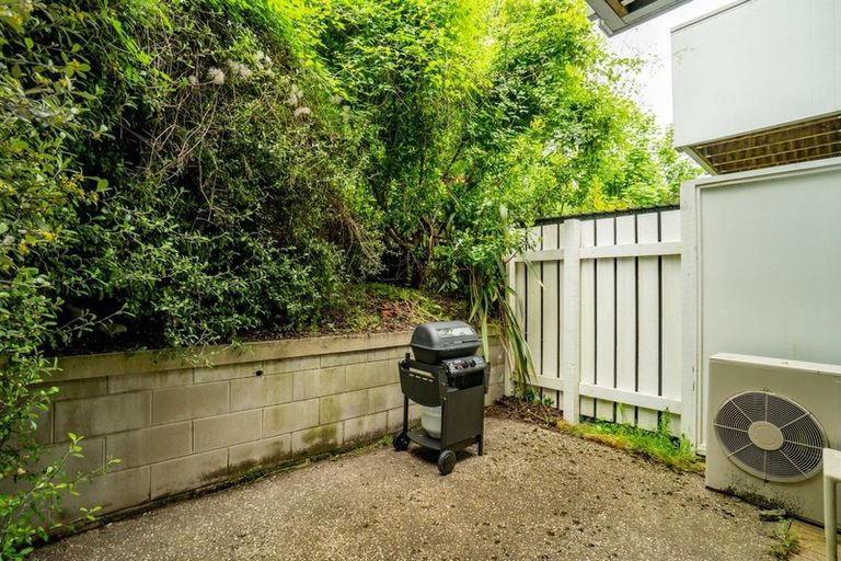 Photo of property in Greenstone Terraces, 27/716 Frankton Road, Queenstown, 9300