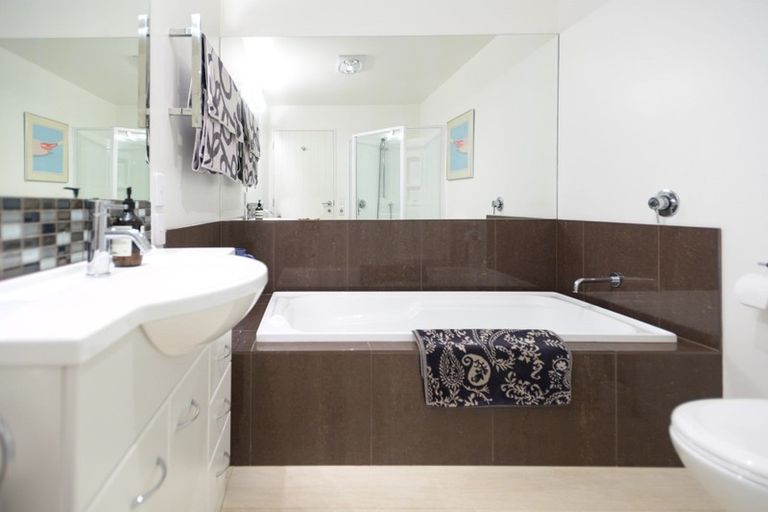 Photo of property in 5 Mana Heights, Marybank, Nelson, 7010