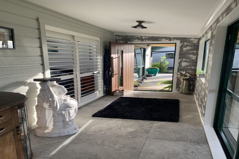 Photo of property in 307c Maxted Road, Bombay, Drury, 2579