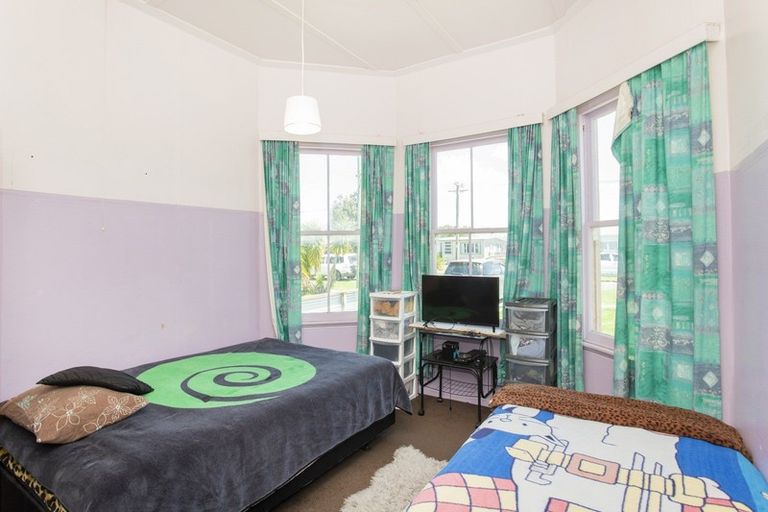 Photo of property in 8 Waverley Street, Elgin, Gisborne, 4010