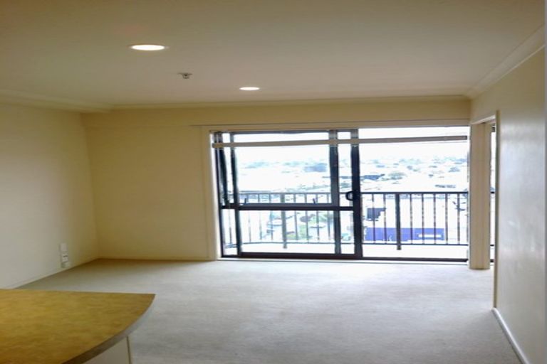 Photo of property in The Rennaissance, 12f/18 Ronwood Avenue, Manukau, Auckland, 2104