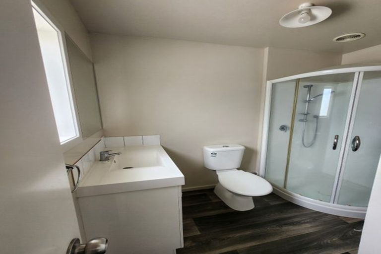 Photo of property in 202 Ballintoy Park Drive, Welcome Bay, Tauranga, 3175