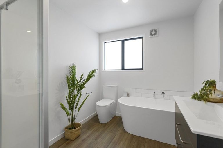 Photo of property in 103 Inwoods Close, Parklands, Christchurch, 8083