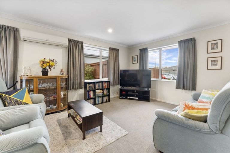 Photo of property in 33 Candy Crescent, Kaiapoi, 7630