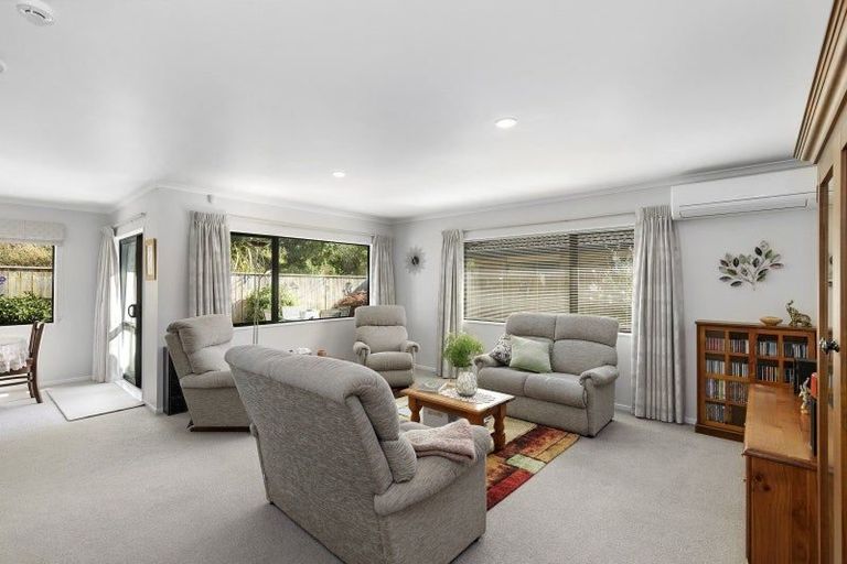 Photo of property in 41 Evergreen Crescent, Trentham, Upper Hutt, 5018