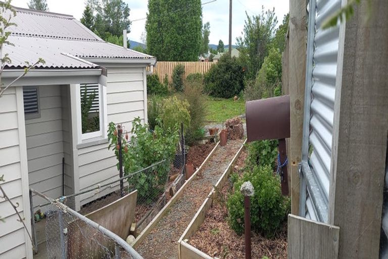 Photo of property in 32 Hastings Street, Ohai, 9635