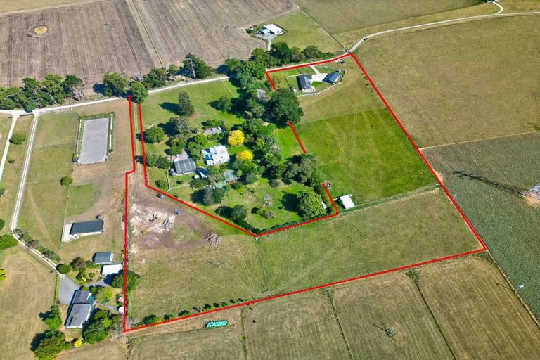 Photo of property in 1065h No 2 Line, Fordell, 4572