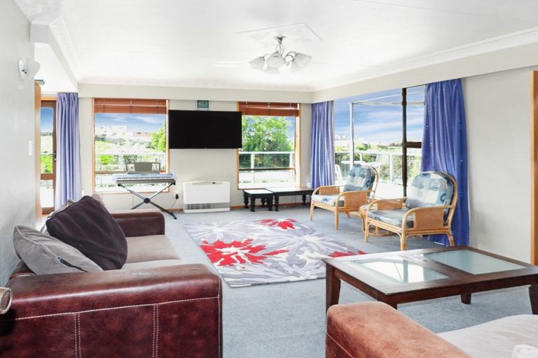 Photo of property in 12 Oakleigh Crescent, Oamaru North, Oamaru, 9400