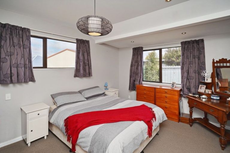 Photo of property in 32 Canterbury Street, Ashley, Rangiora, 7477