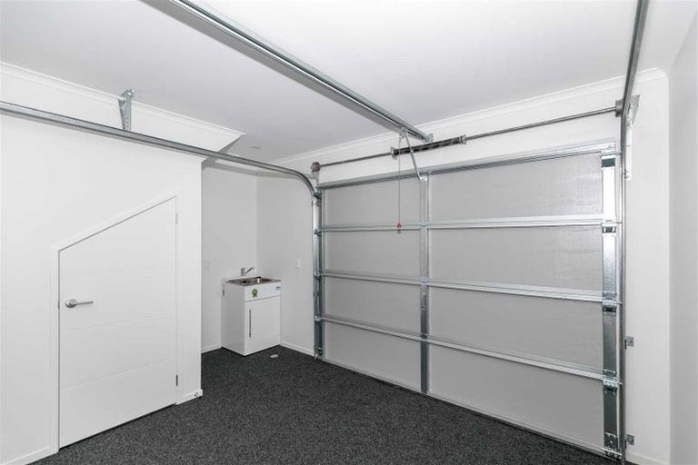 Photo of property in 10 Springside Court, Huntington, Hamilton, 3210