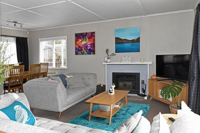 Photo of property in 82 Invergarry Road, Hilltop, Taupo, 3330