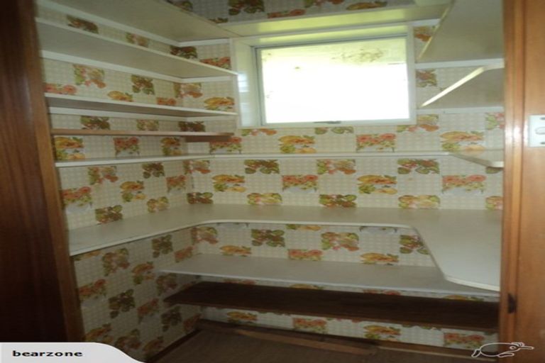 Photo of property in 17 Waipuia Place, Greenhithe, Auckland, 0632