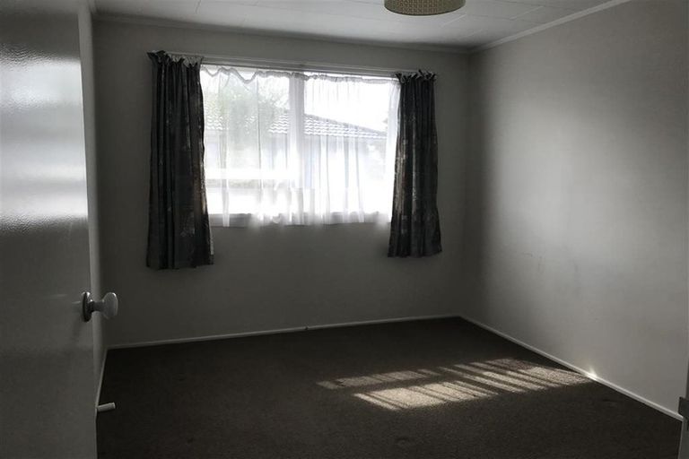 Photo of property in 23 Zelda Avenue, Clover Park, Auckland, 2023