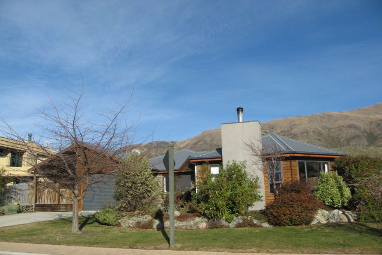 Photo of property in 85 Meadowstone Drive, Wanaka, 9305