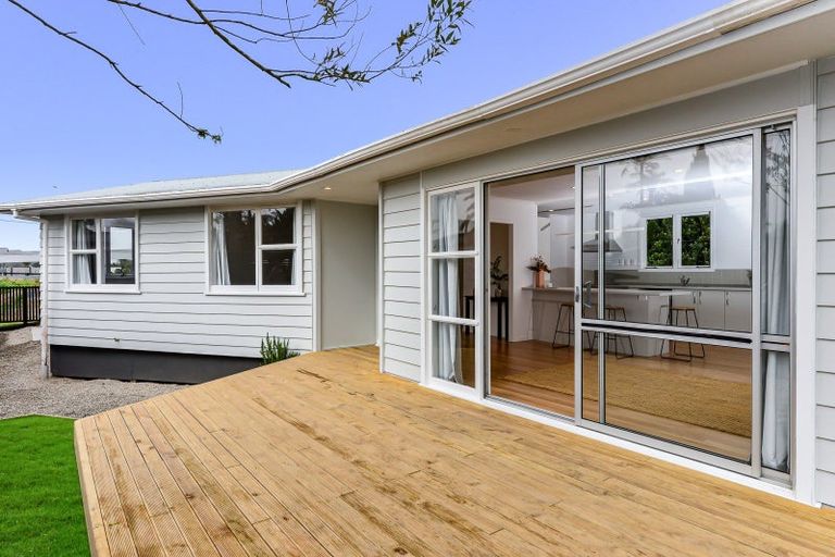 Photo of property in 136b Great South Road, Drury, 2113