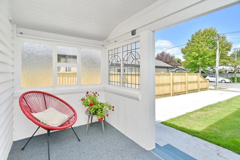 Photo of property in 18 Lionel Street, Avonside, Christchurch, 8061