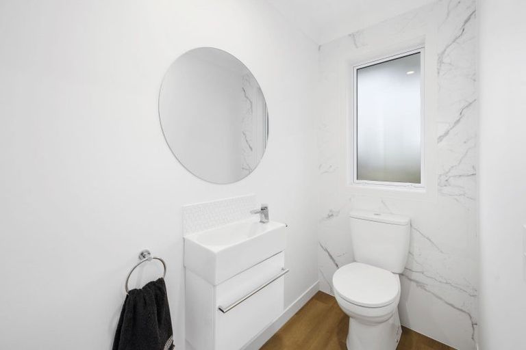 Photo of property in 42 Pukeko Way, Kinloch, Taupo, 3377