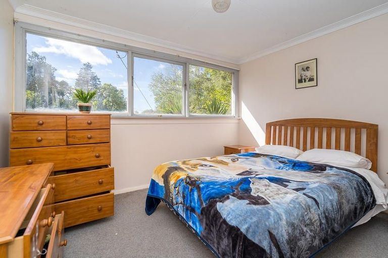 Photo of property in 1 Lindsay Road, Caversham, Dunedin, 9011