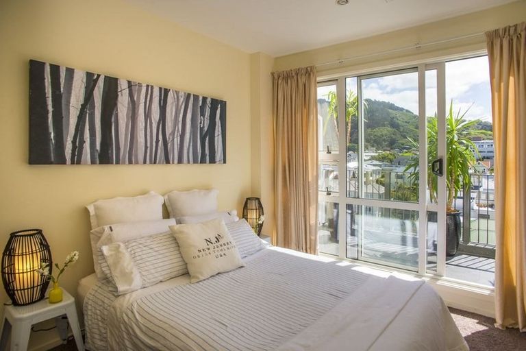 Photo of property in Stadium Garden Flats, 406/107 Thorndon Quay, Pipitea, Wellington, 6011