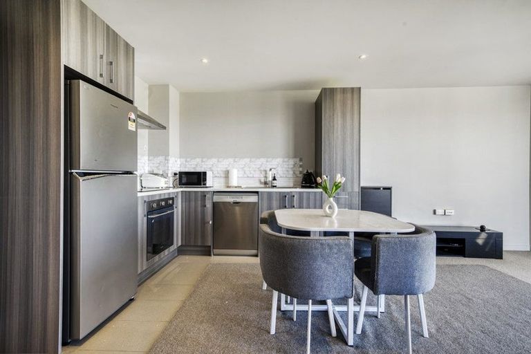 Photo of property in 605/1 Rose Garden Lane, Albany, Auckland, 0632