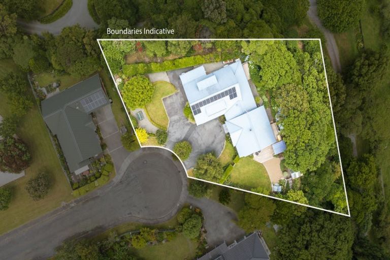 Photo of property in 7-9 Shotover Grove, Waikanae, 5036