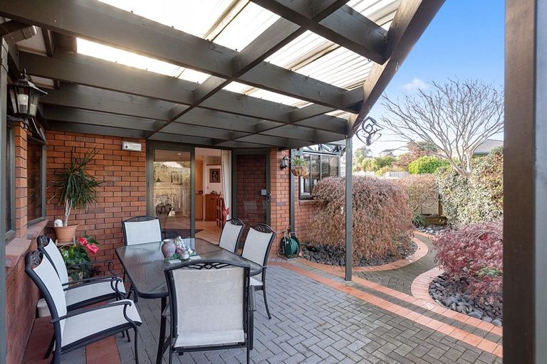 Photo of property in 9 Caversham Drive, Rototuna, Hamilton, 3210