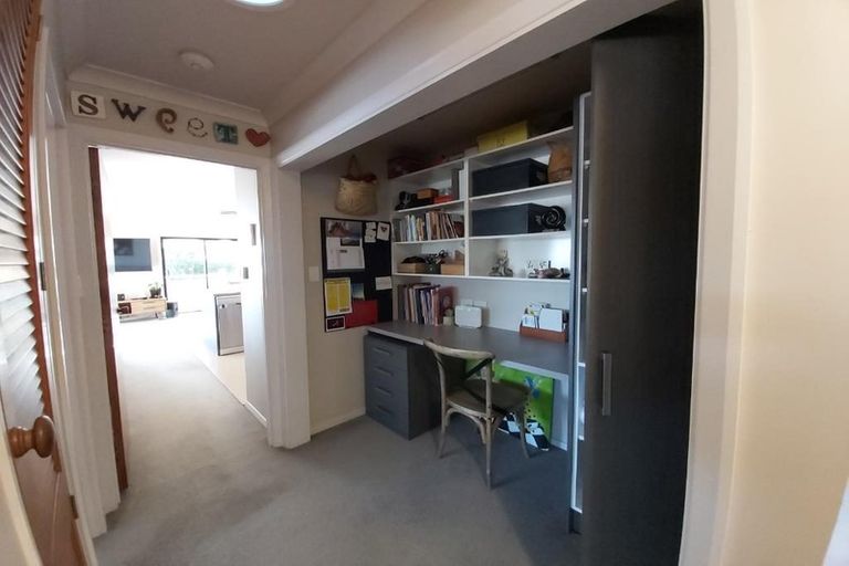 Photo of property in 162a Vivian Street, New Plymouth, 4310