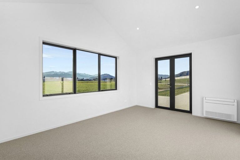 Photo of property in 31 Packer Road, Wanaka, 9382