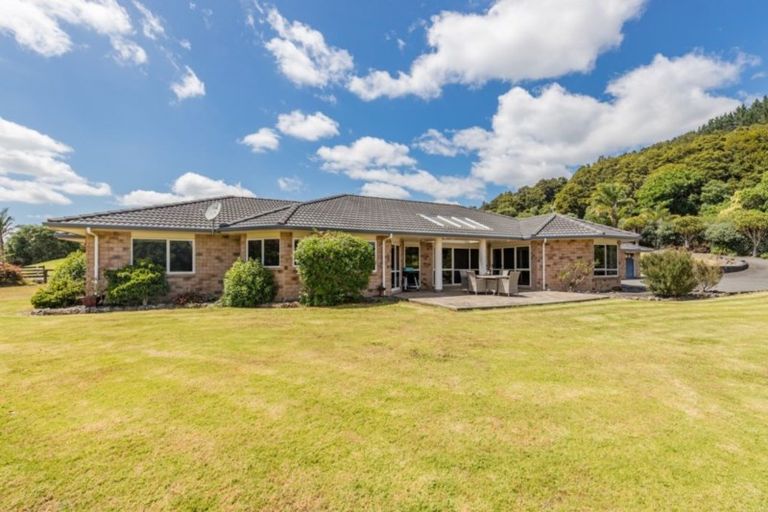 Photo of property in 16 Glen Bruce Place, Ngararatunua, Whangarei, 0176