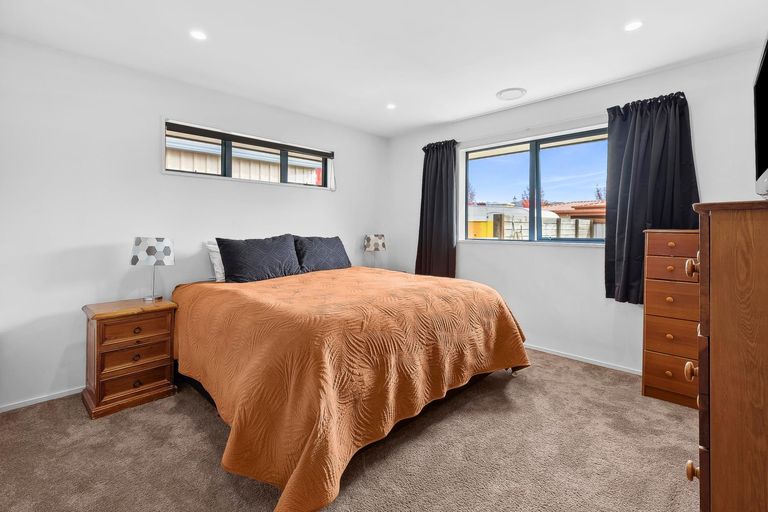 Photo of property in 13 Ash Avenue, Albert Town, Wanaka, 9305