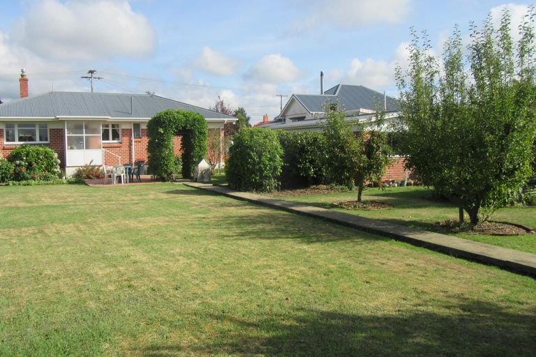 Photo of property in 11 Michael Street, Waimate, 7924