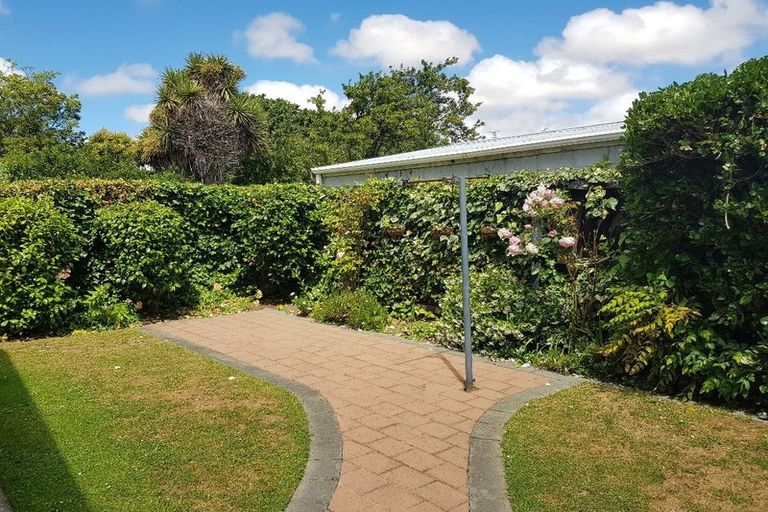 Photo of property in 2/144 Fisher Avenue, Beckenham, Christchurch, 8023