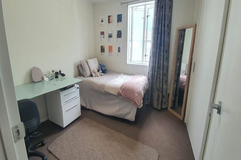 Photo of property in 61 Grove Road, Papakura, 2110