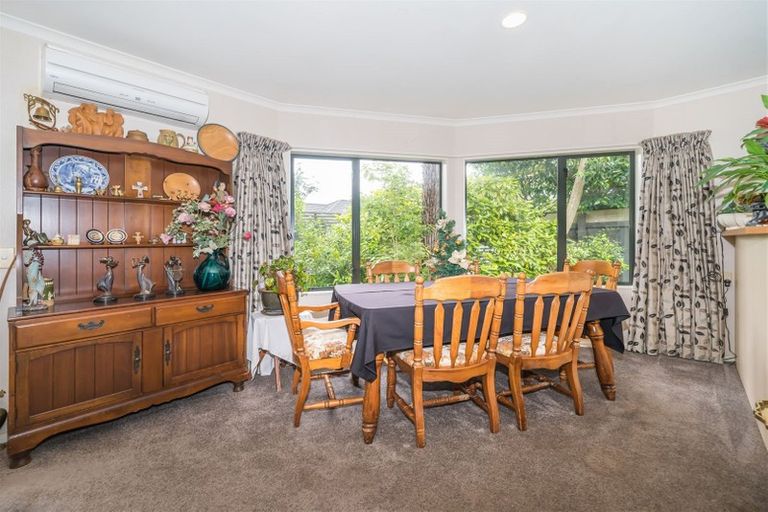 Photo of property in 6a Franklin Avenue, Hokowhitu, Palmerston North, 4410