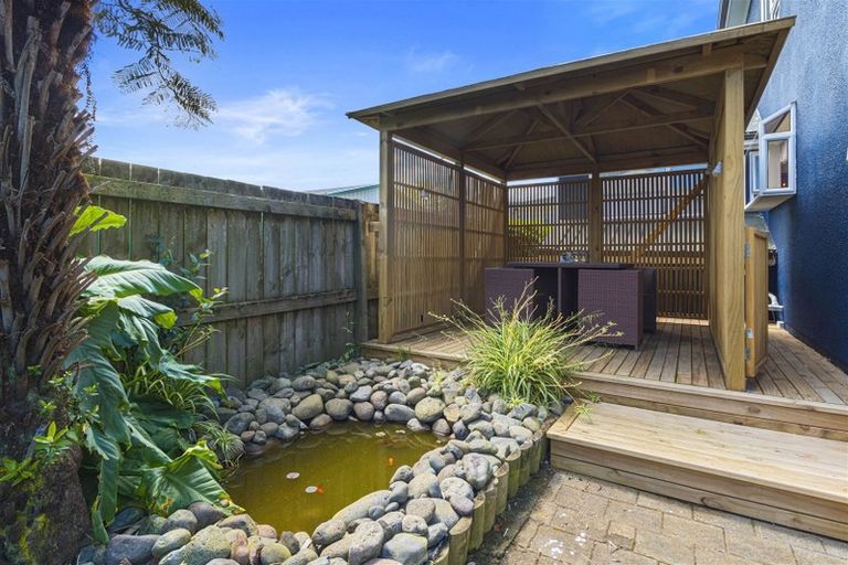 Photo of property in 2/8 Coates Road, Papatoetoe, Auckland, 2025