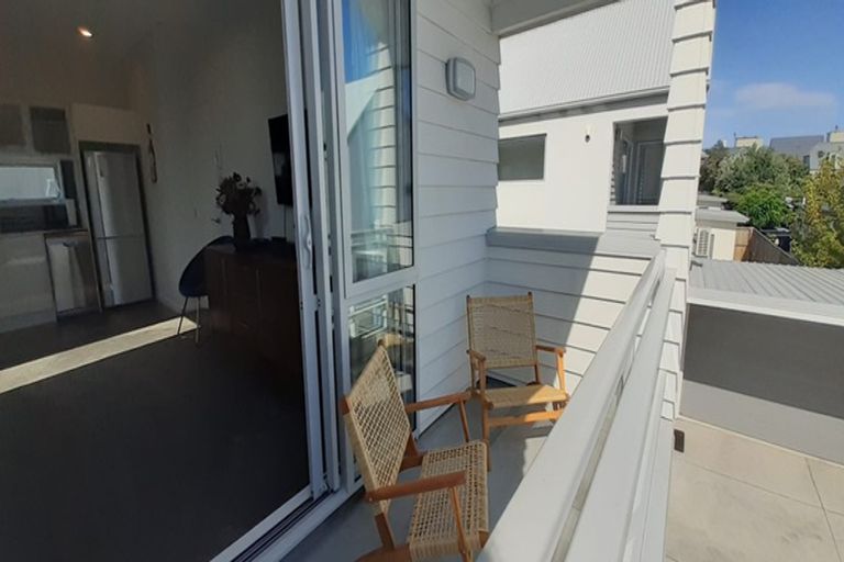 Photo of property in 7/318 Armagh Street, Christchurch Central, Christchurch, 8011