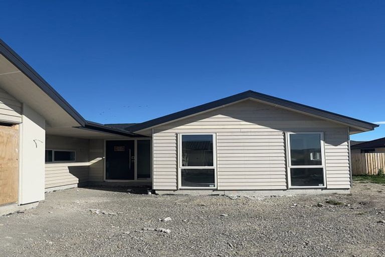 Photo of property in 18 Agathis Crescent, Wigram, 8025