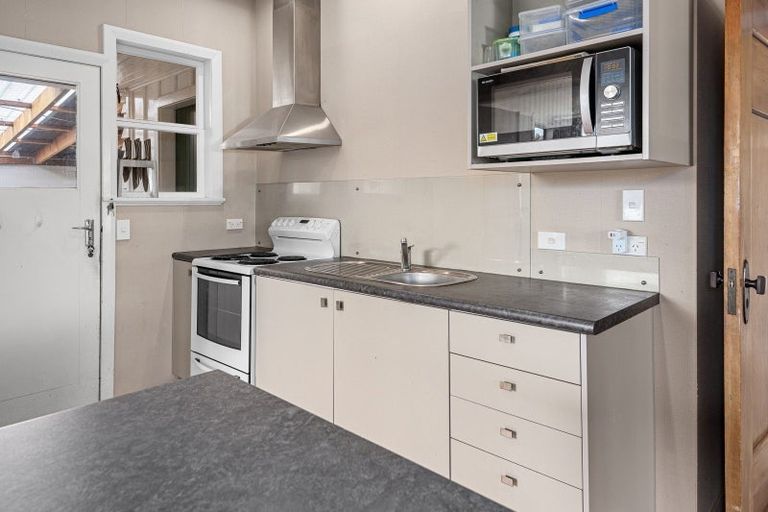 Photo of property in 12 Marsden Place, Kensington, Whangarei, 0112