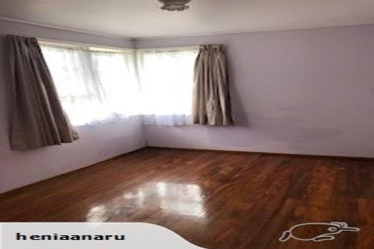 Photo of property in 13 Dalry Place, Mangere Bridge, Auckland, 2022