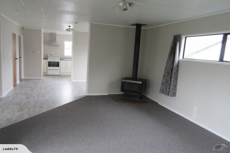 Photo of property in 1/47 De Quincey Terrace, Highland Park, Auckland, 2010