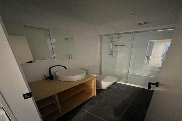 Photo of property in 8-8a Walton Avenue, Waikanae, 5036